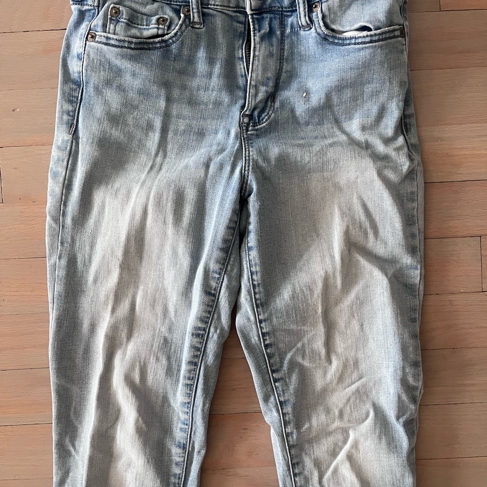 Aeropostale Women's Light Blue Skinny Jeans